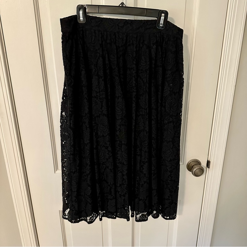 ♠️ Kate Spade ♠️ // Poppy Lace Skirt
